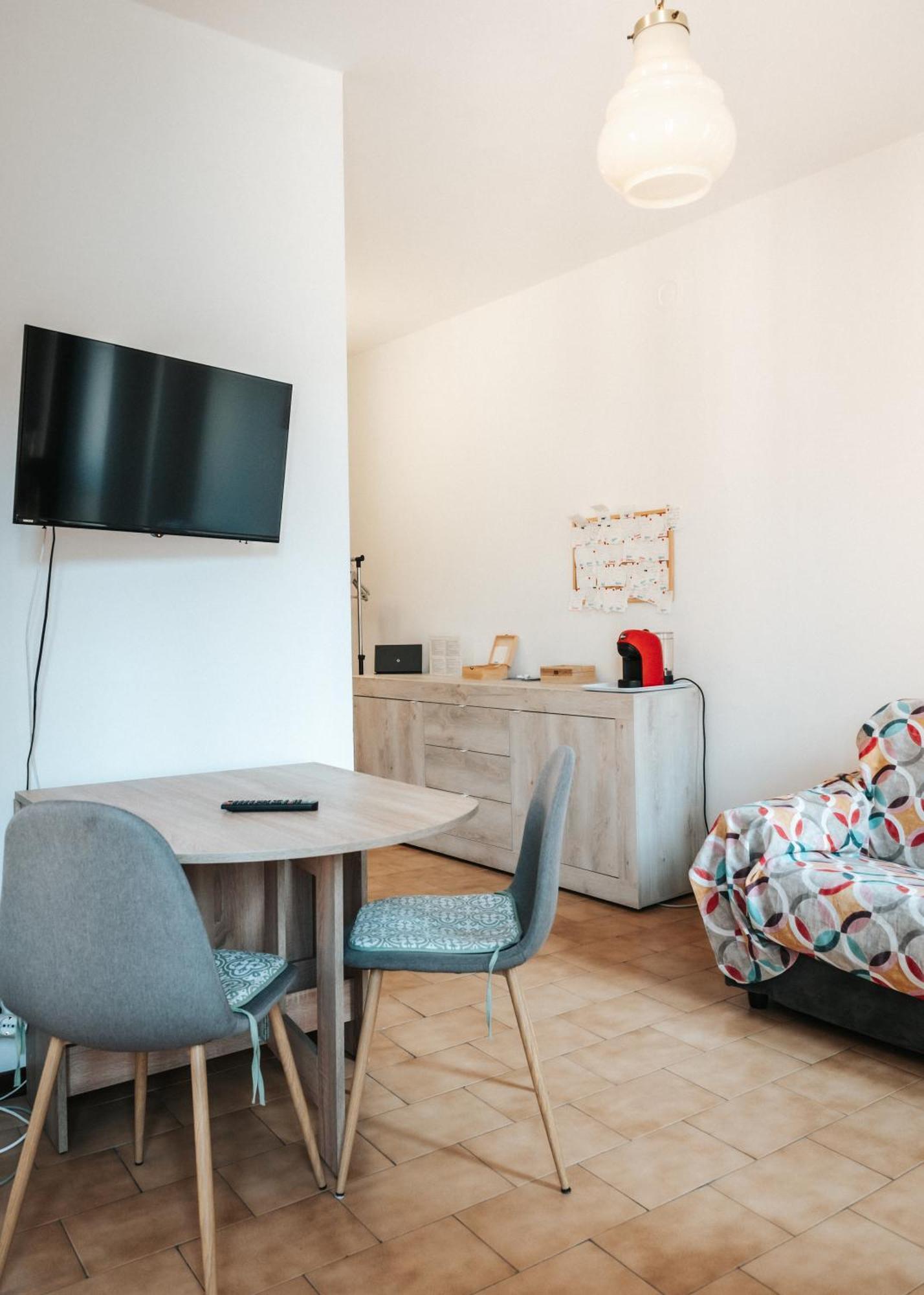 Casale Center Apartment Казале Монферато Екстериор снимка