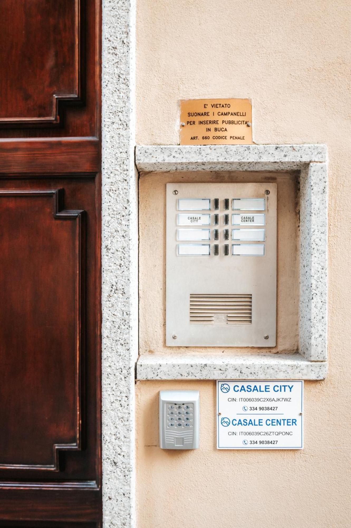 Casale Center Apartment Казале Монферато Екстериор снимка